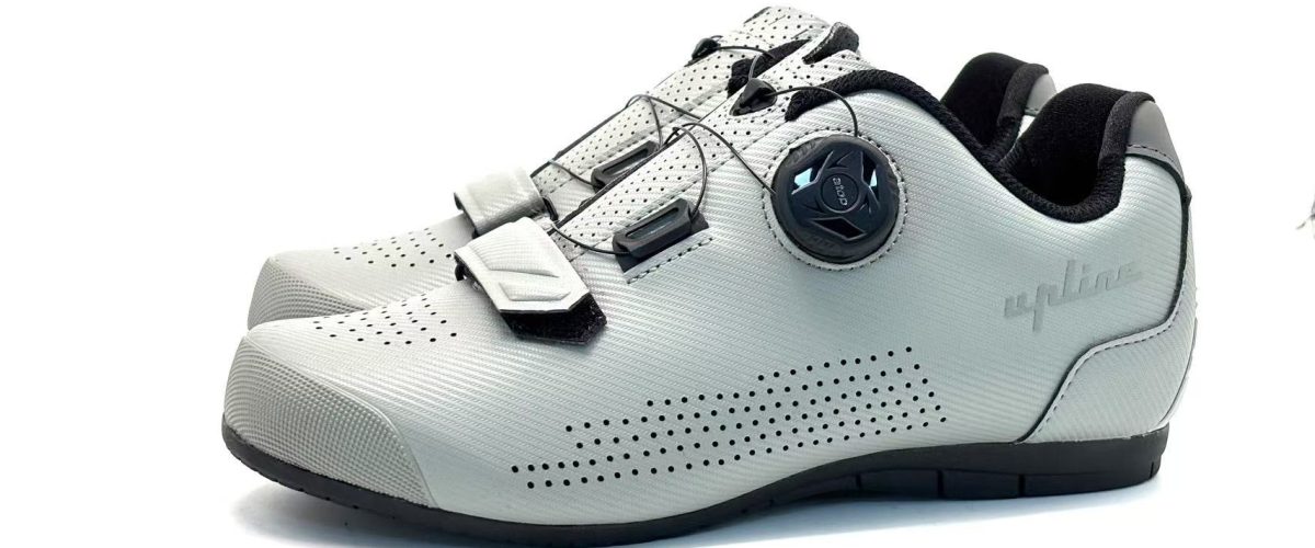 Upline A3 cycling shoes in light grey